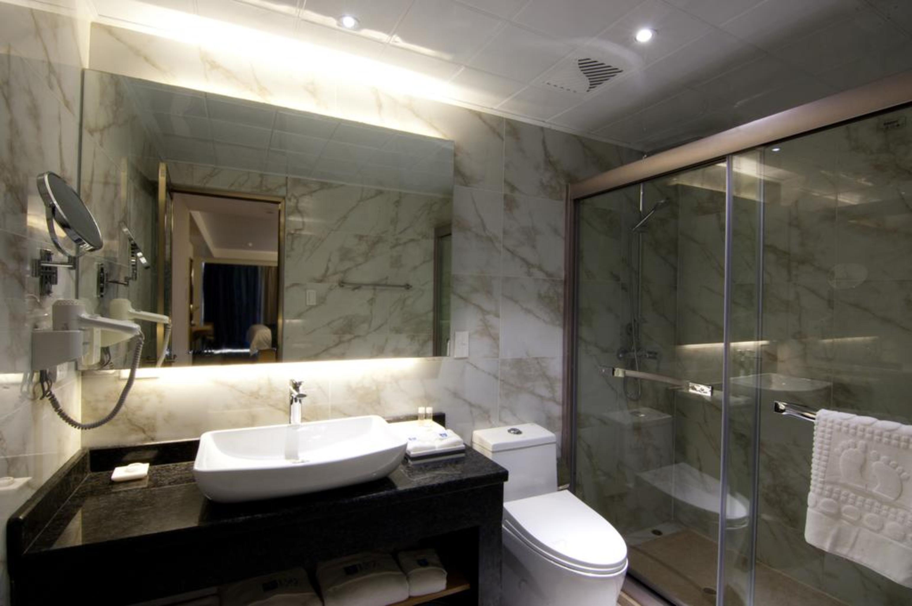 Lyz Business Hotel Lima Buitenkant foto